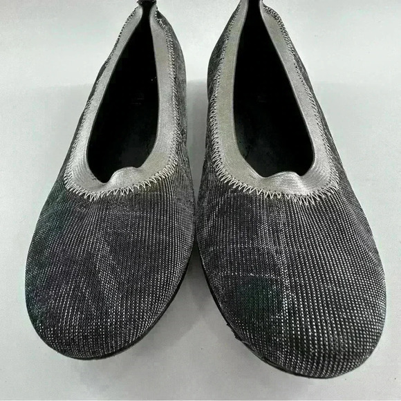Vaneli womens flats size 7.5 N pewter ballet metallic balletcore - Picture 3 of 12